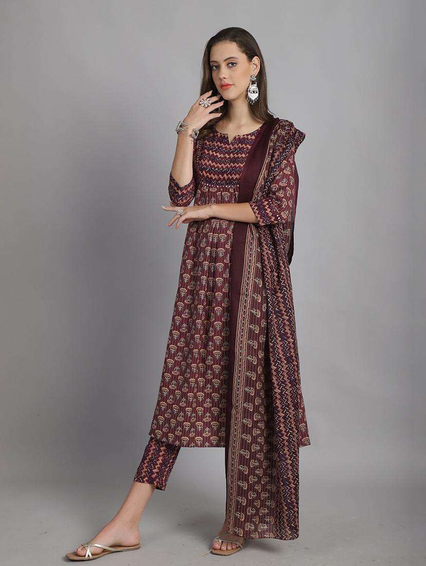 women three quarter sleeve anarkali kurta pant with dupatta set - 21558487 -  Standard Image - 3