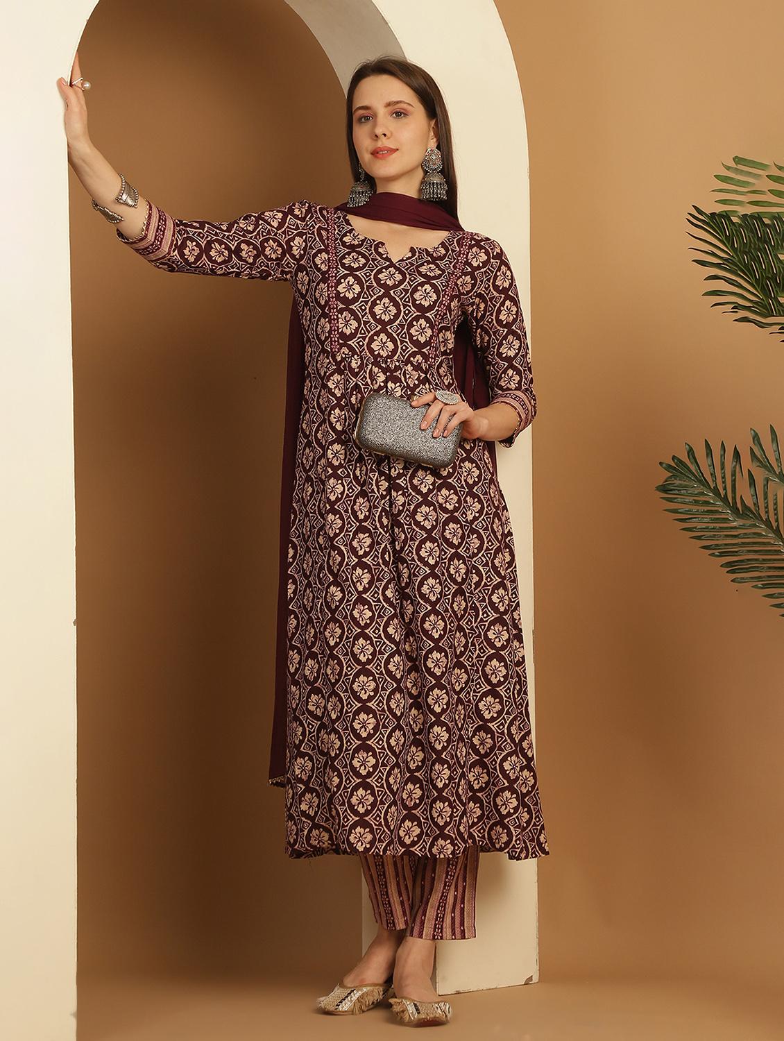 women floral kurta pant set with dupatta - 21558493 - Standard Image - 3