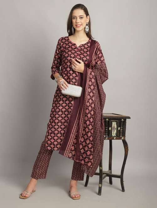 women three quarter sleeve kurta pant with dupatta set - 21558497 -  Standard Image - 0