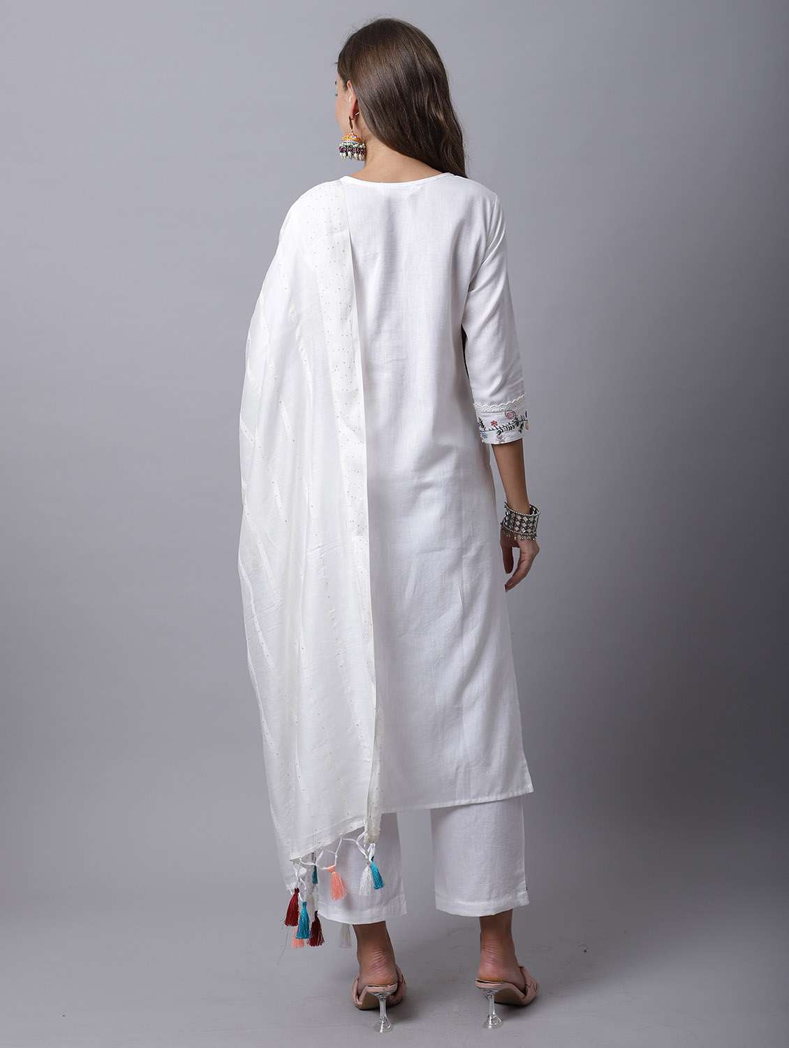 women embroidered kurta pant set with dupatta - 21558546 -  Standard Image - 3