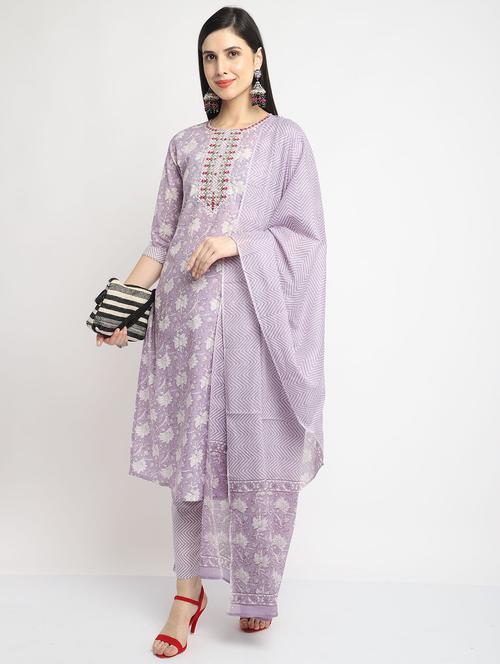 women floral kurta pant set with dupatta - 21558604 -  Standard Image - 0