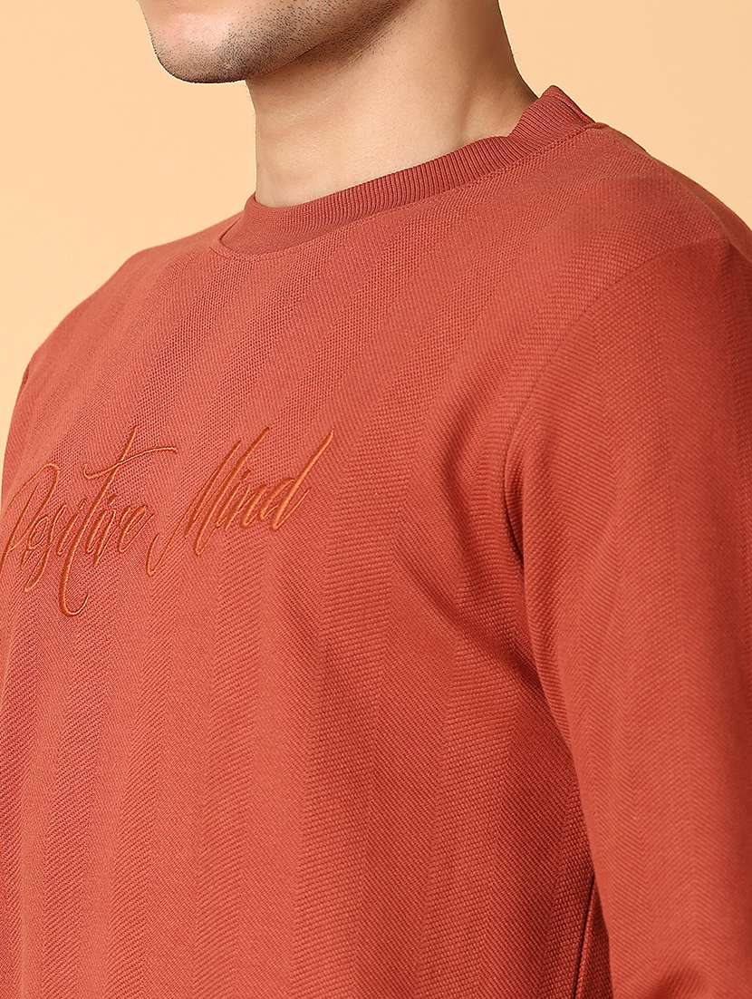 men long sleeves chest print sweatshirt - 21558773 -  Standard Image - 5