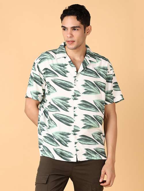 men printed short sleeve casual shirt - 21558815 -  Standard Image - 0