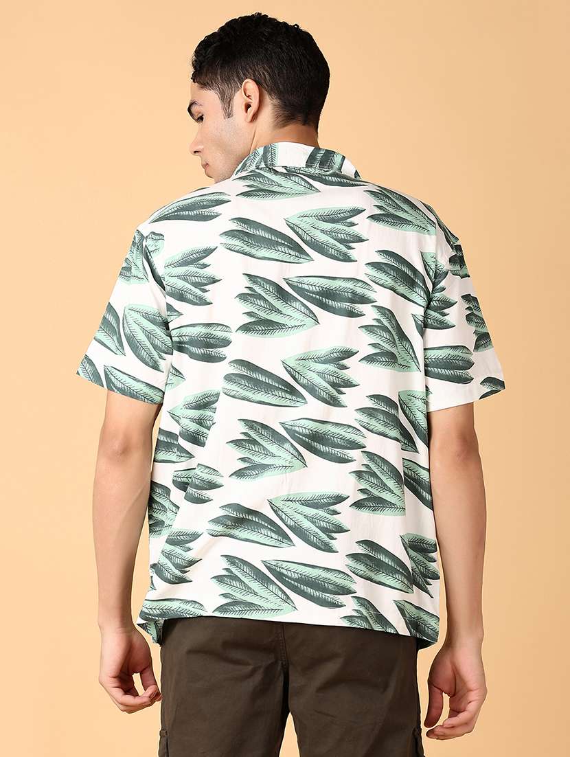 men printed short sleeve casual shirt - 21558815 -  Standard Image - 3