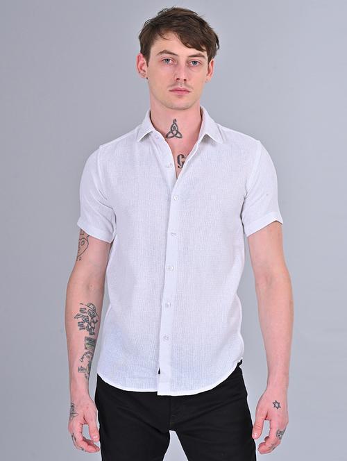 men slim fit solid short sleeves casual shirt - 21559131 -  Standard Image - 0