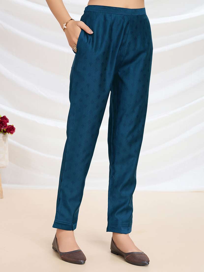 women three quarter sleeve kurta pant with dupatta set - 21559223 -  Standard Image - 3