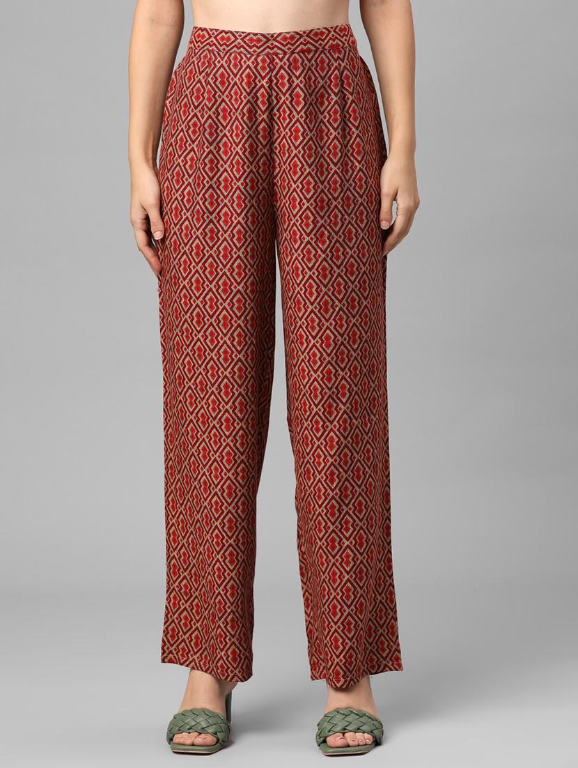 women maroon floral kurta pant set - 21559426 - Standard Image - 5