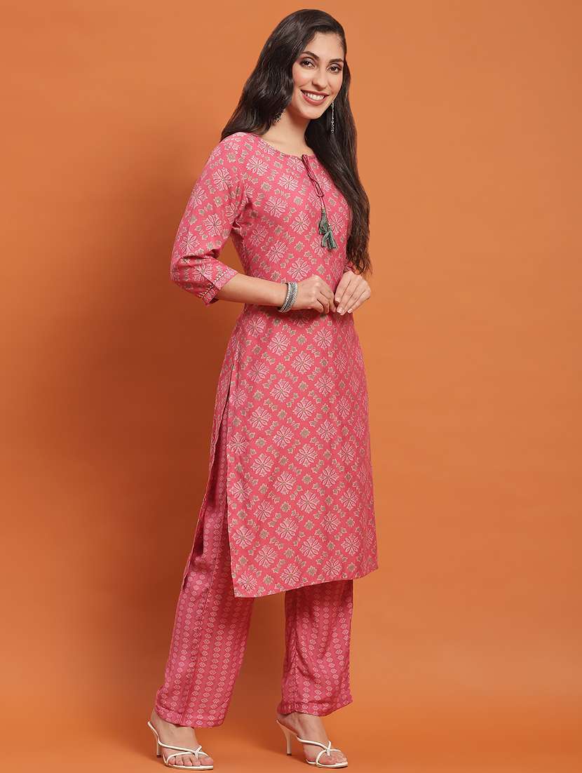 women pink printed tie-up neck kurta pant set - 21559464 -  Standard Image - 3