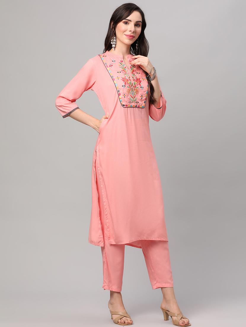 women embroidered kurta pant set with dupatta - 21559507 - Standard Image - 3