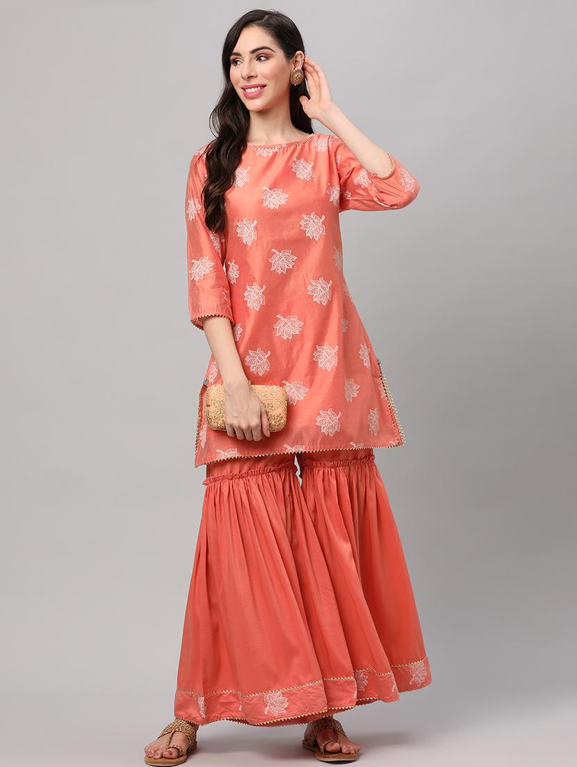 women printed three quarter sleeves kurta sharara set