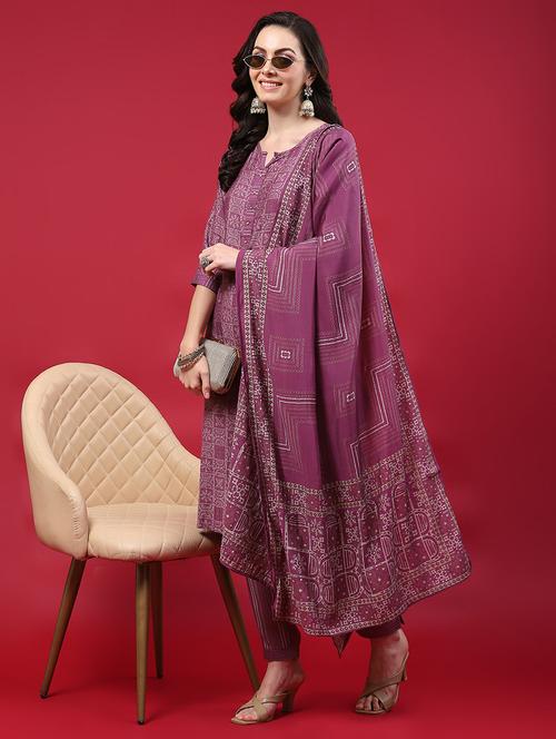 women printed three quarter sleeves suit set - 21559559 -  Standard Image - 0