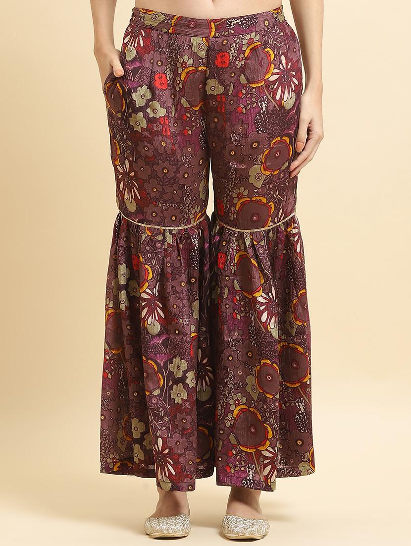 women red floral printed kurta sharara set - 21559611 - Standard Image - 5