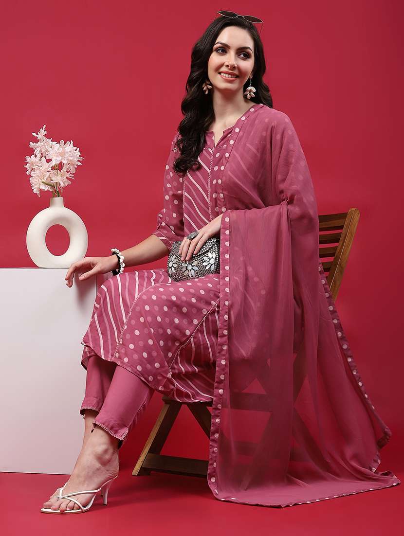women printed kurta pant set with dupatta - 21559655 - Standard Image - 3
