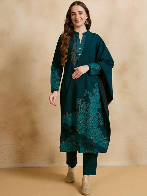 women printed long sleeves suit set - 21560166 - Standard Image - 0