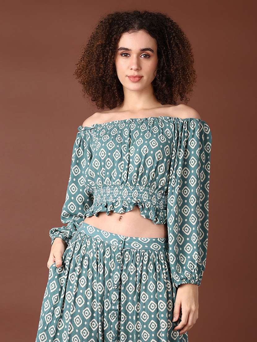 women teal printed puff sleeve crop top
