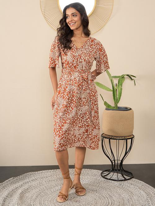 women printed short sleeves a-line dress - 21561682 -  Standard Image - 0