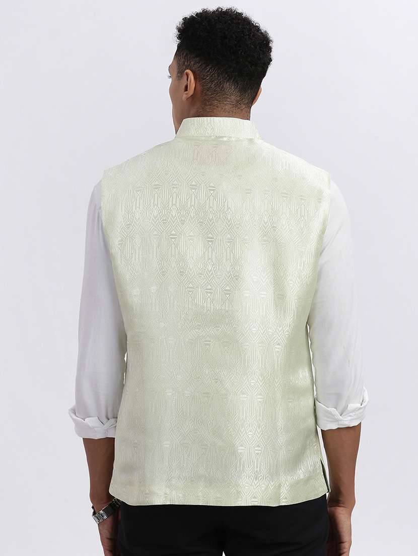 men self design mandarian neck nehru jacket - 21562487 - Standard Image - 3