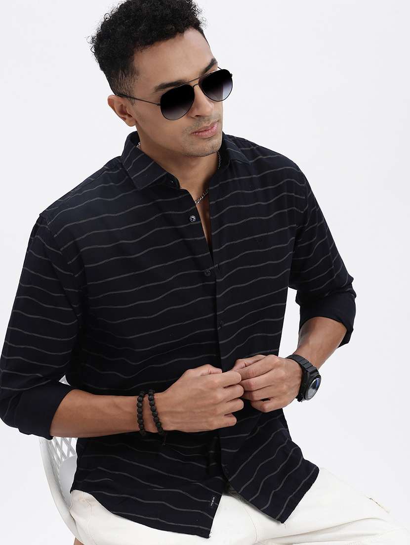 men striped long sleeve casual shirt - 21562528 -  Standard Image - 3