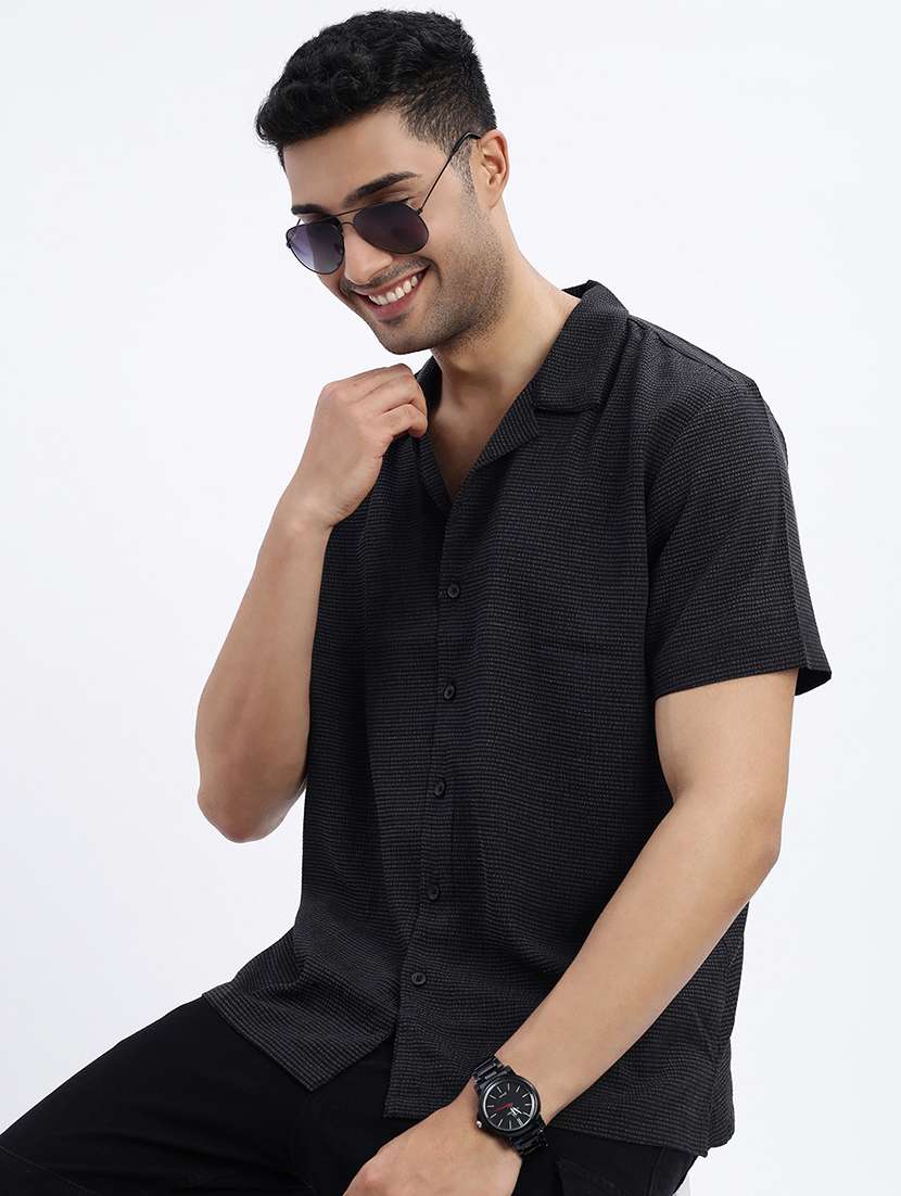 men self design short sleeve casual shirt - 21562583 -  Standard Image - 3