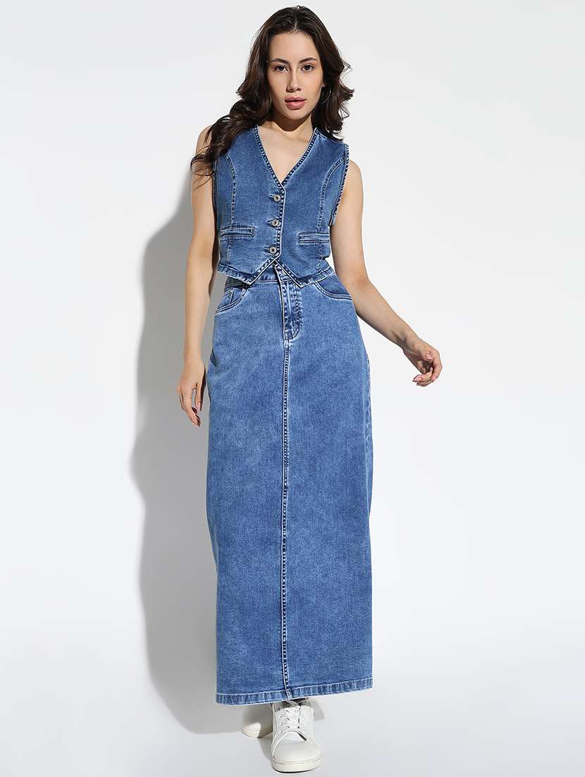 women solid denim top and skirt co-ord set