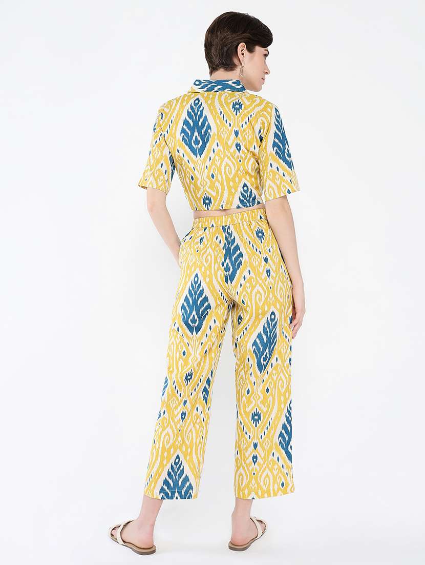 women peinted top and trouser with jacket co-ord set - 21562601 - Standard Image - 3