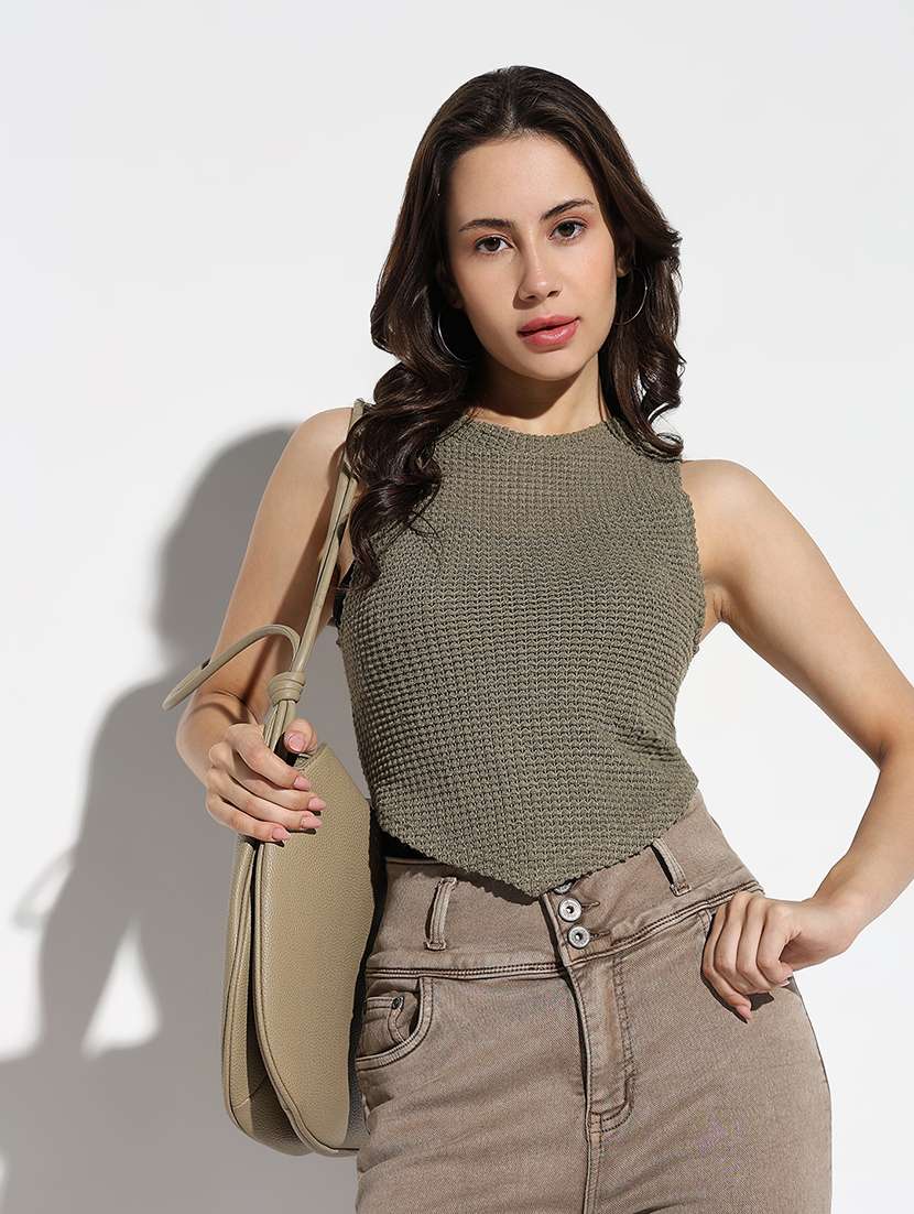 women self design sleeveless crop top - 21562760 -  Standard Image - 3