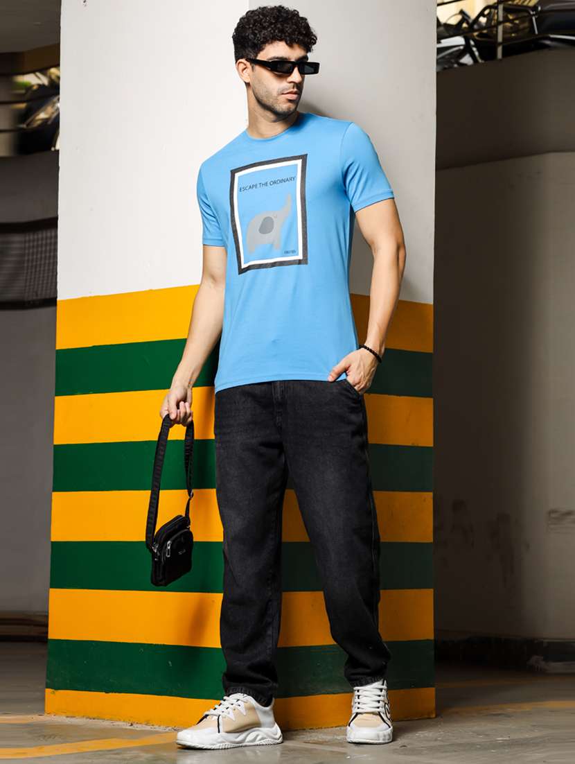 men round neck front print t-shirt - 21563295 -  Standard Image - 3