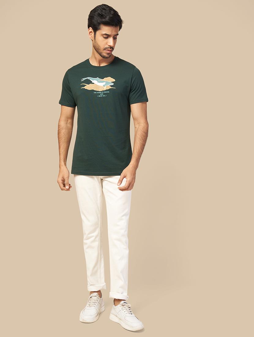 men round neck chest print t-shirt - 21563304 - Standard Image - 3