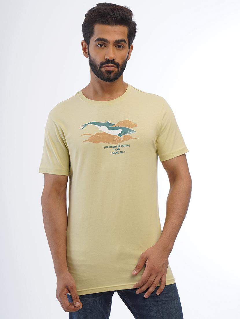 men round neck chest print t-shirt - 21563305 - Zoom Image - 0