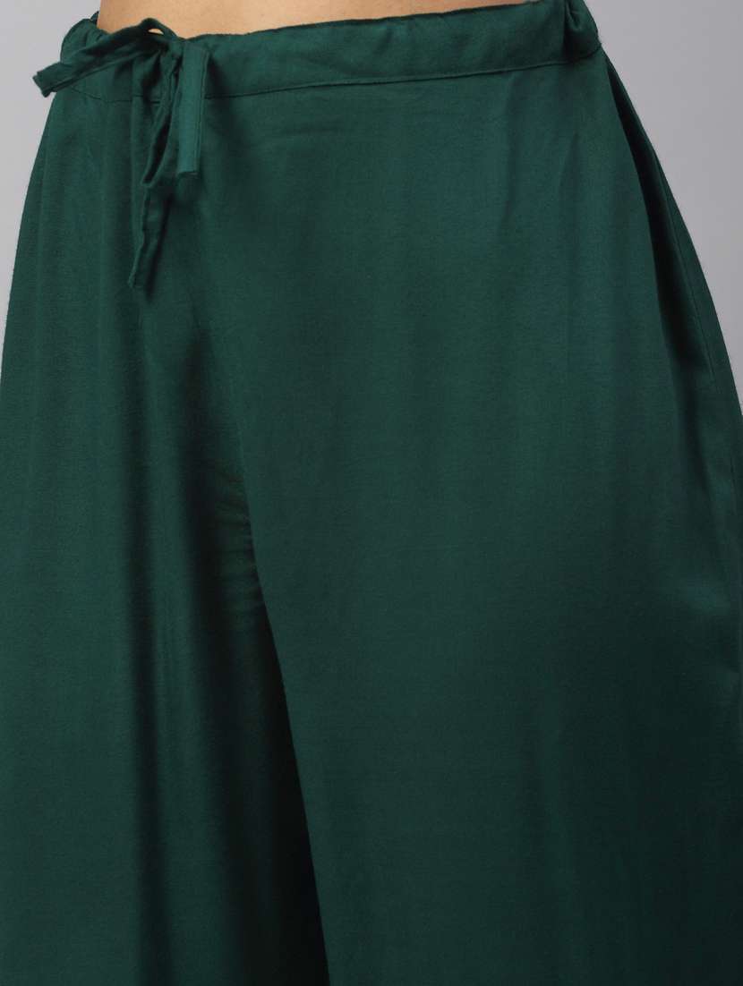 women embroidered kurta pant set - 21564073 - Standard Image - 5