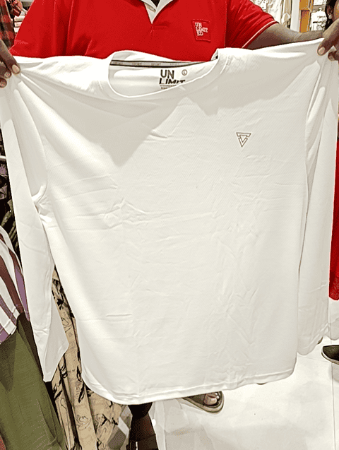 off white polyester tshirt - 21564108 - Zoom Image - 0