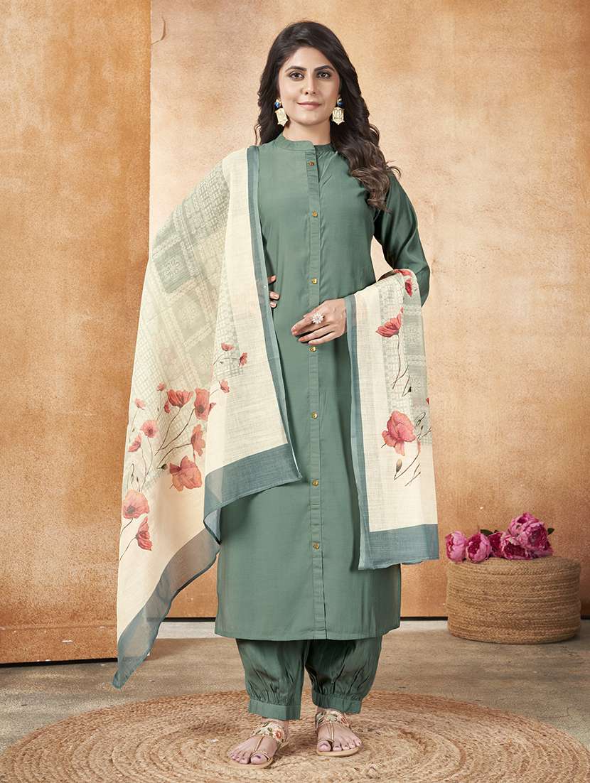 women solid kurta salwar set with dupatta set - 21565108 - Zoom Image - 0