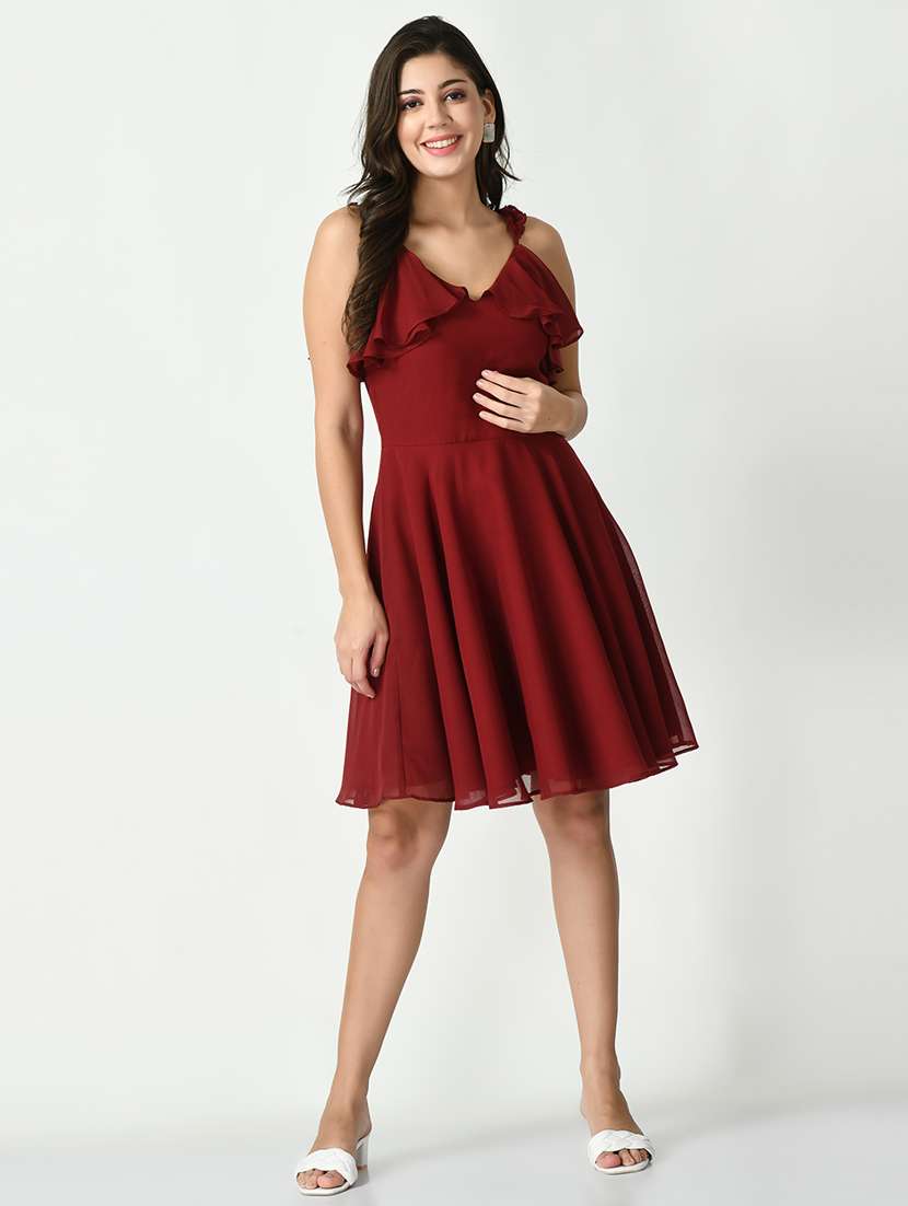 women solid sleeveless fit & flare dress - 21565344 - Zoom Image - 0