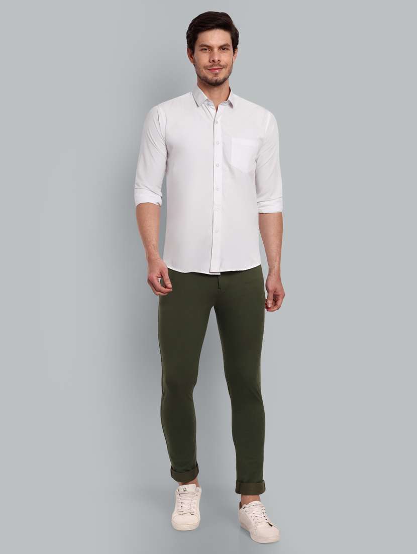 men olive green solid mid rise chinos - 21566732 - Standard Image - 3