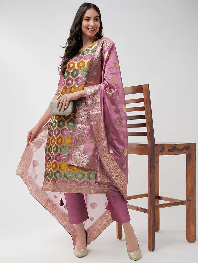 women self design kurta pant set with dupatta