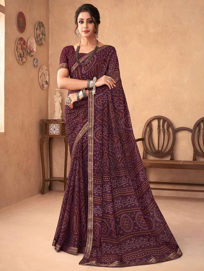 women lace bordered bandhani saree 