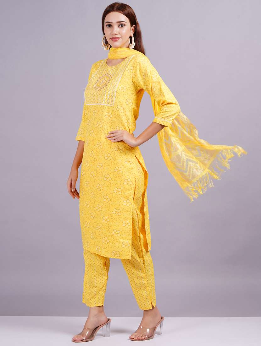 women three quarter sleeve kurta pant with dupatta set
