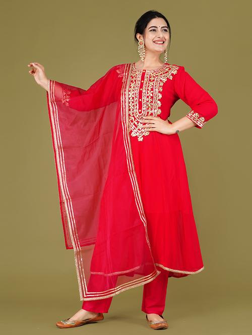 women round neck kurta pant set with dupatta - 21568147 - Standard Image - 0