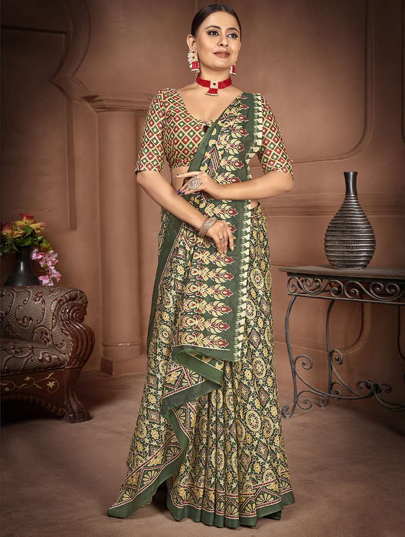 women printed pure cotton saree with blouse - 21568939 - Zoom Image - 0