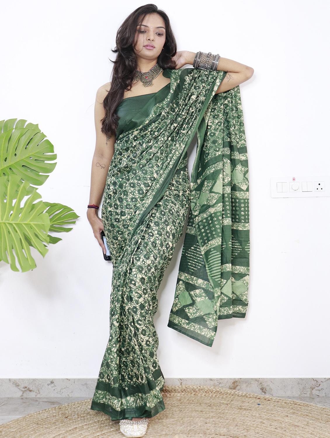 women green printed saree with blouse - 21568980 -  Zoom Image - 0