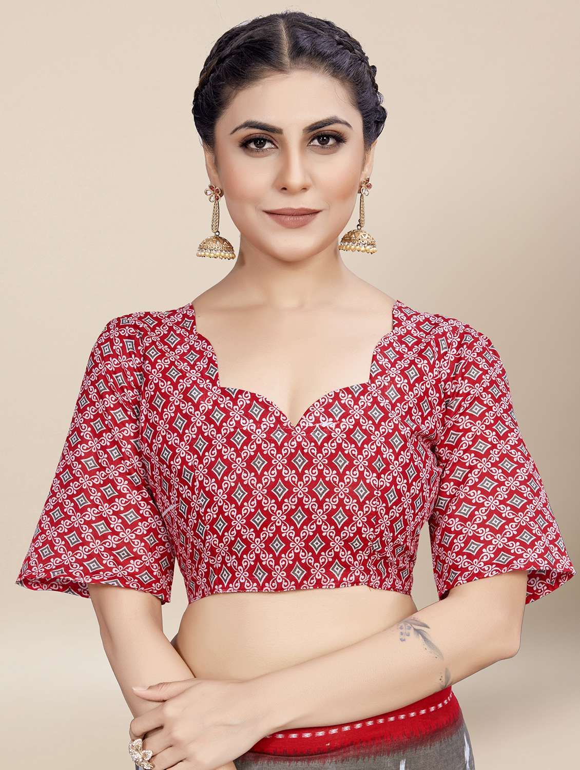 women printed saree with blouse - 21568988 -  Standard Image - 3