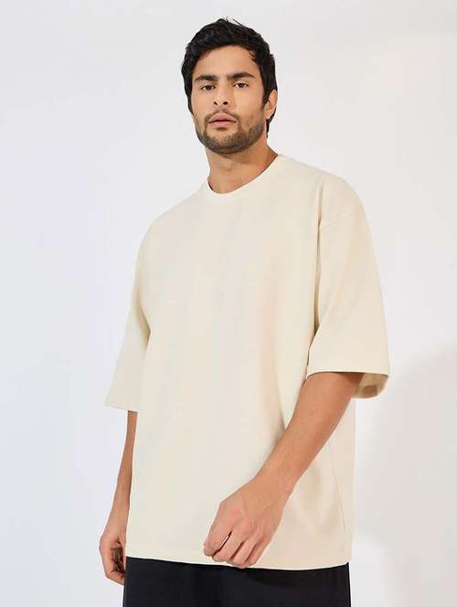 men round neck oversized t-shirt - 21569218 -  Standard Image - 0