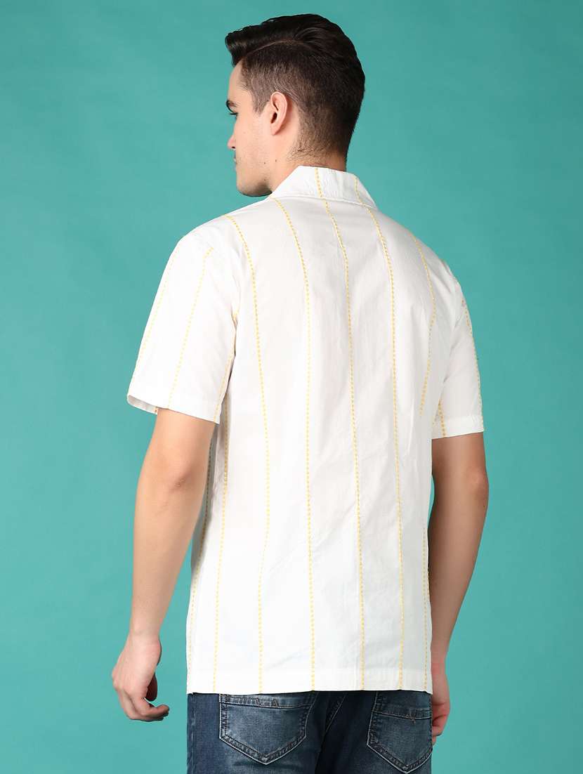 men striped short sleeve shirt - 21569718 -  Standard Image - 3