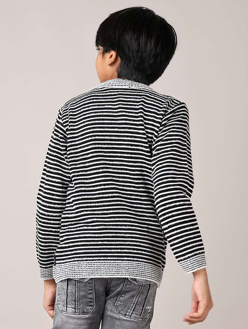 boys checkered long sleeve pullover sweater - 21569797 -  Standard Image - 3