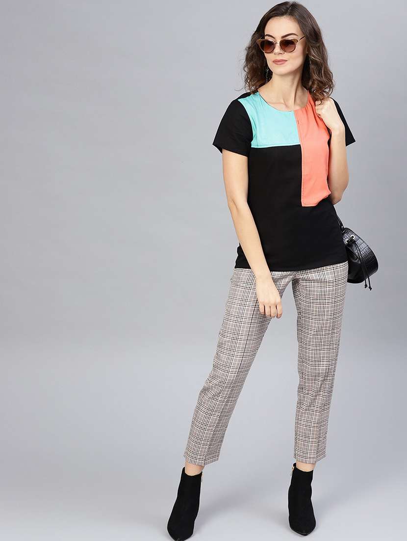 women color block regular top - 21571661 - Standard Image - 3