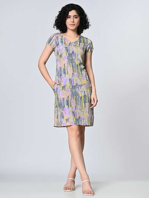 women printed short sleeve shift dress - 21571965 -  Standard Image - 0