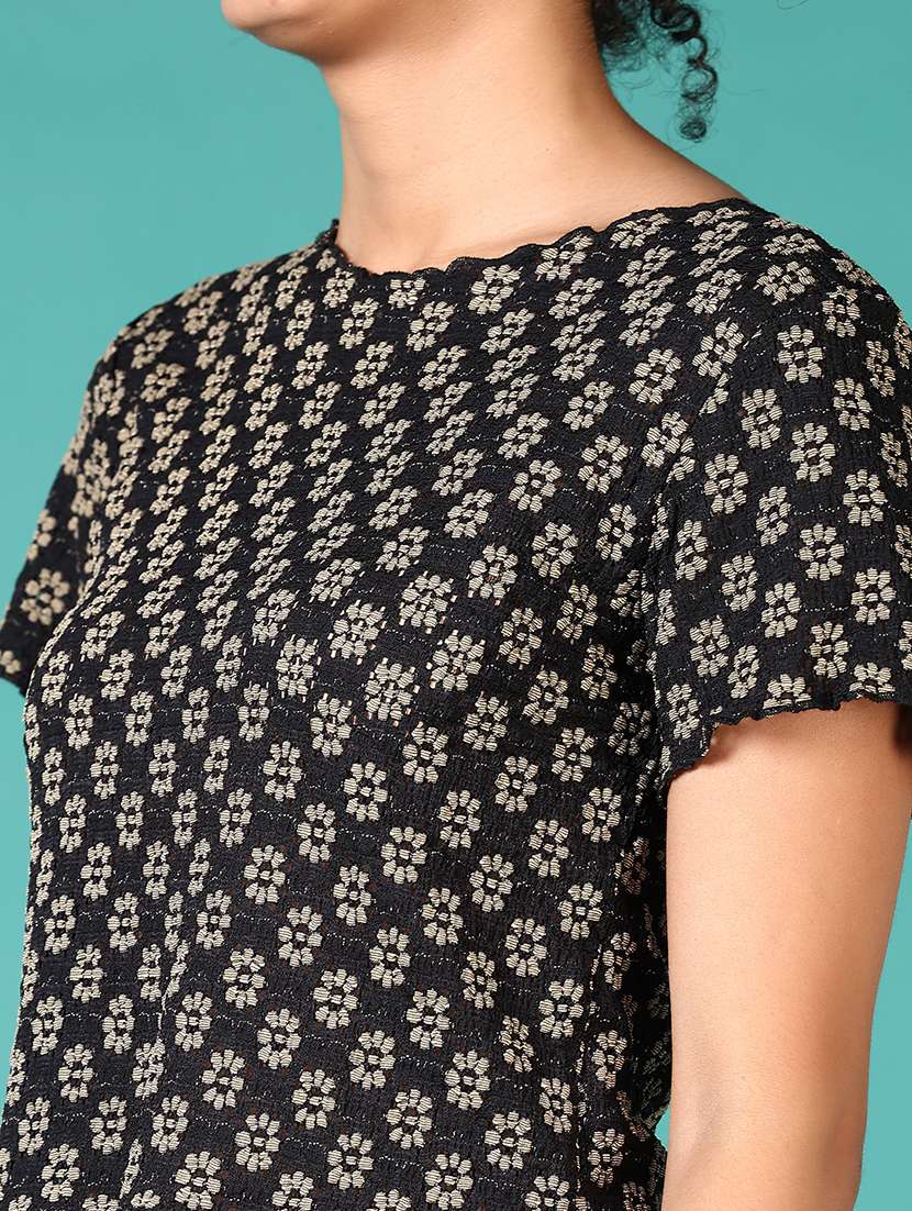 women self design short sleeve crop top - 21572230 -  Standard Image - 5