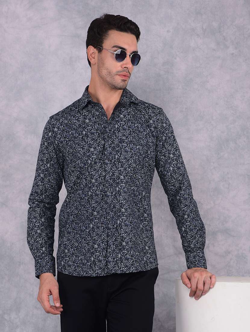 men printed collared regular fit shirt
