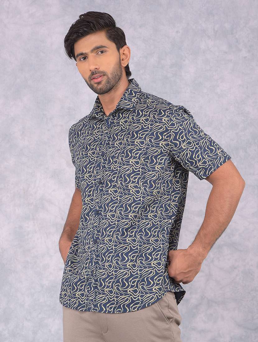 men printed slim fit short sleeve casual shirt