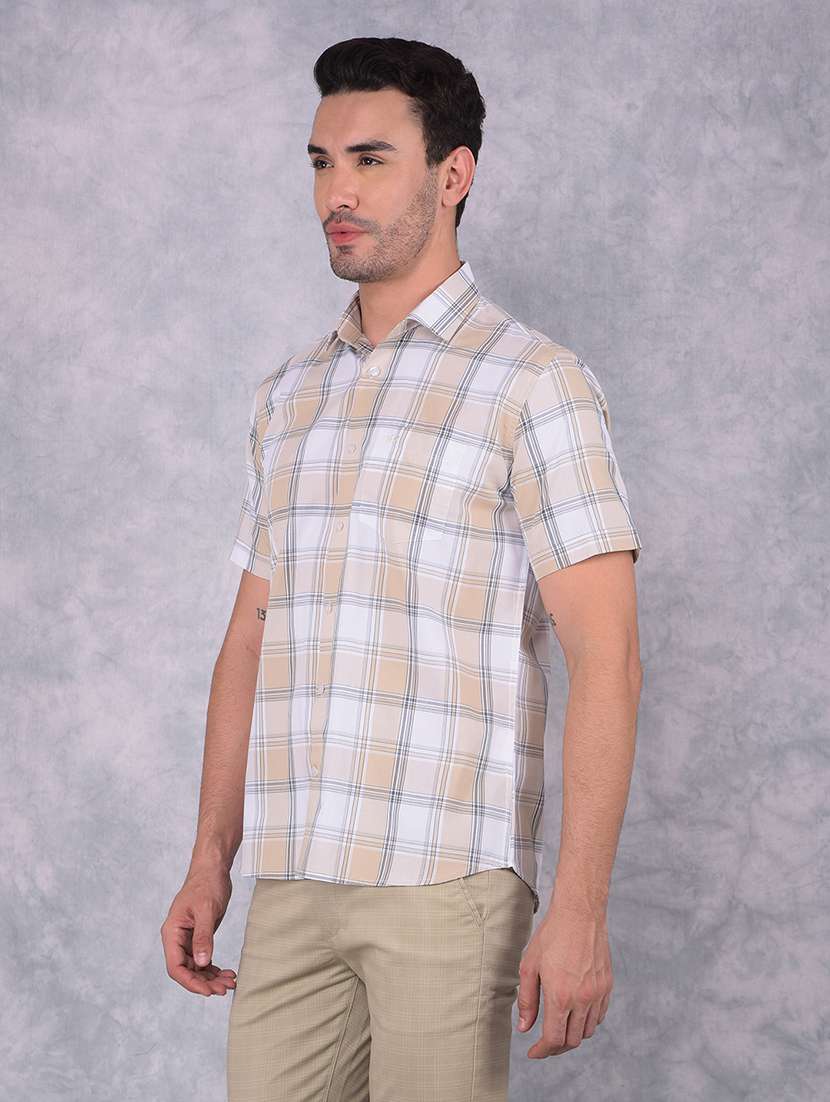 men check print short sleeves slim fit casual shirt